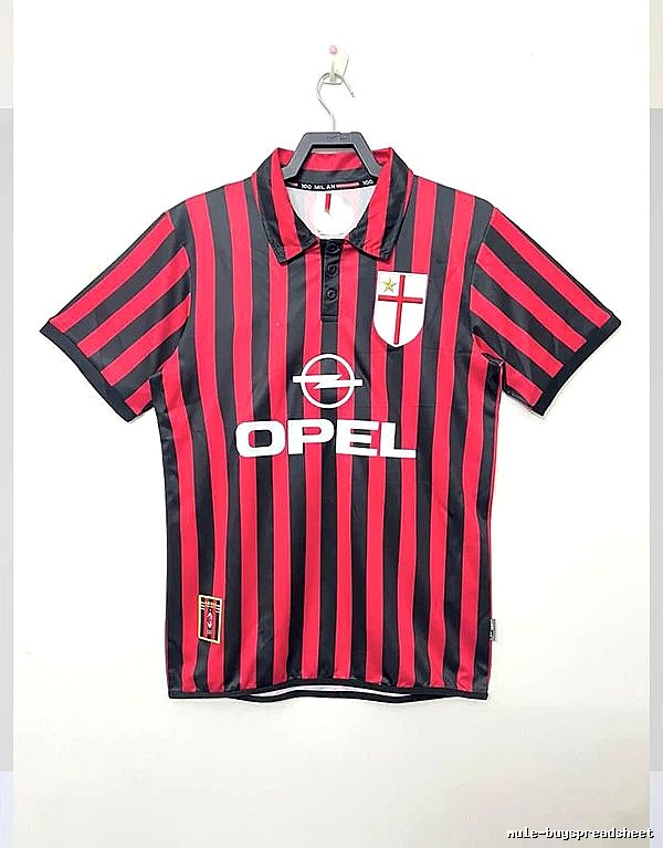 AC Milan Resort Retro soccer jersey Red Black Striped for Travel Looks