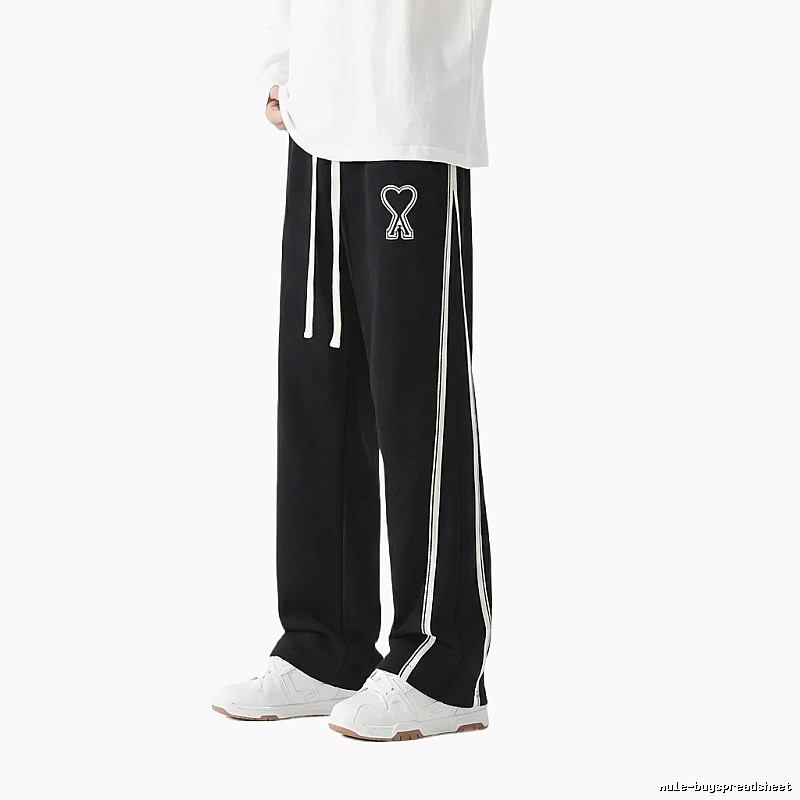 AMI fleece-lined warm black sweatpants