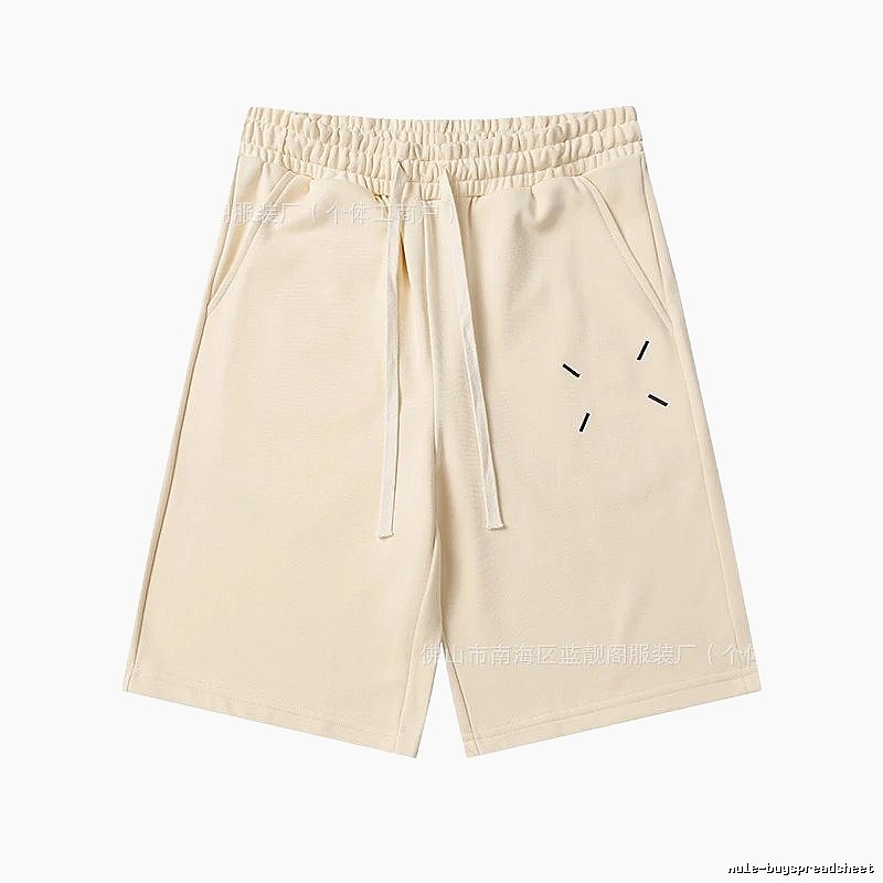 Maison Margiela minimalist style beige shorts